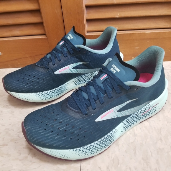 Brooks Hyperion Tempo Women's Running Shoe * Size: 8 Medium - Picture 1 of 7